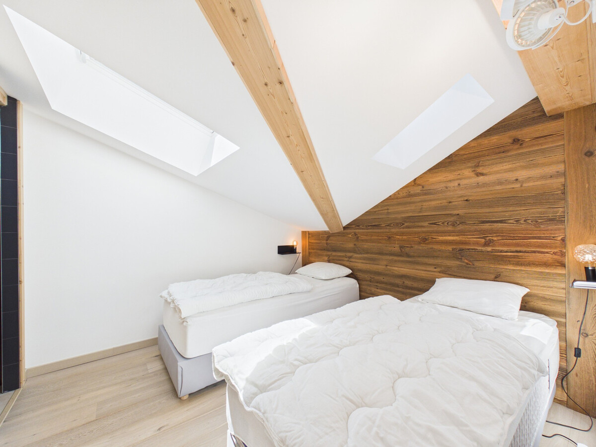 Duplex 86m² au cœur des Gets, 3 chambres, spa et parking - Photo 9