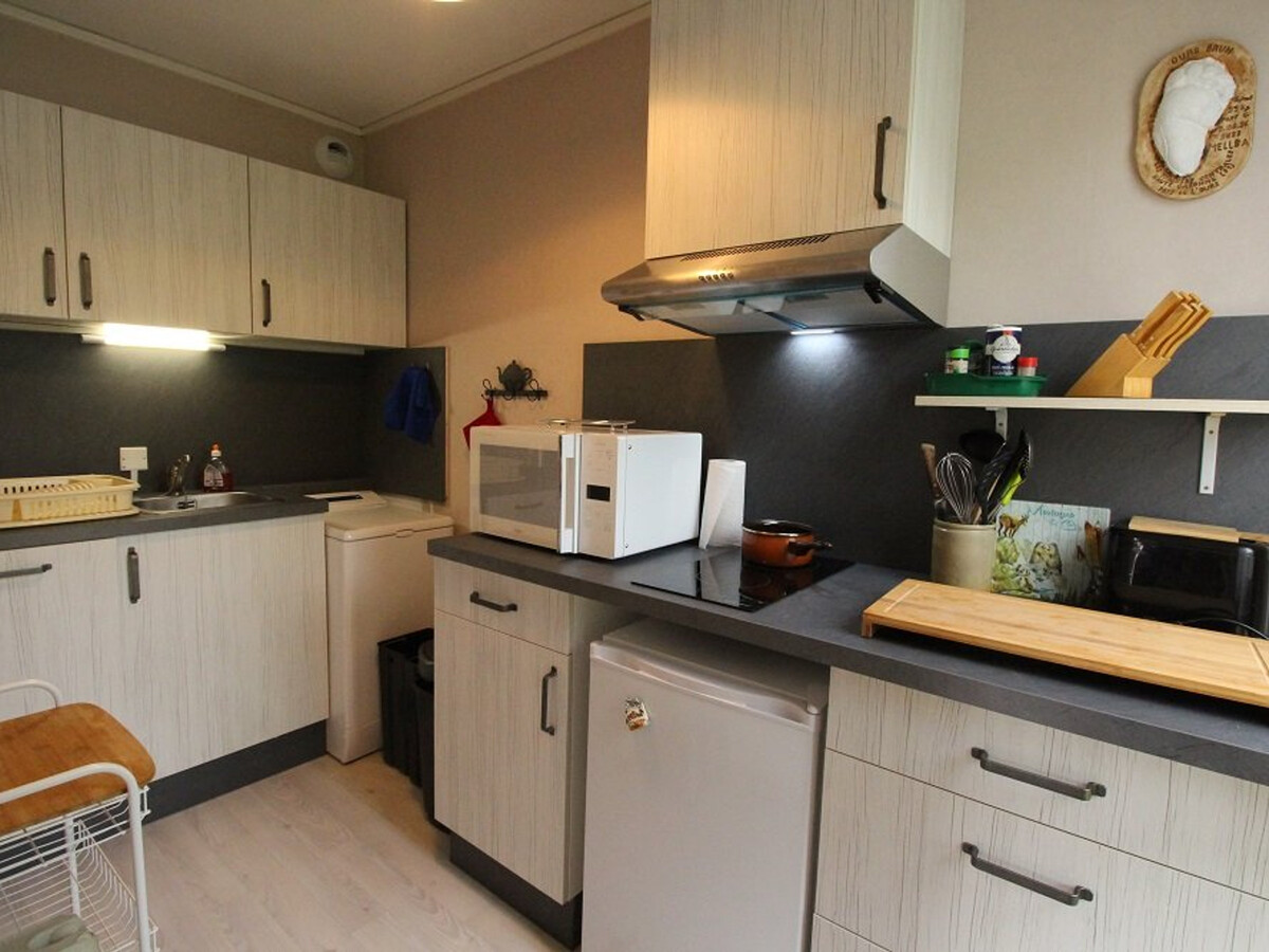 T2 35m² balcon, parking privé, centre Luchon - Photo 2