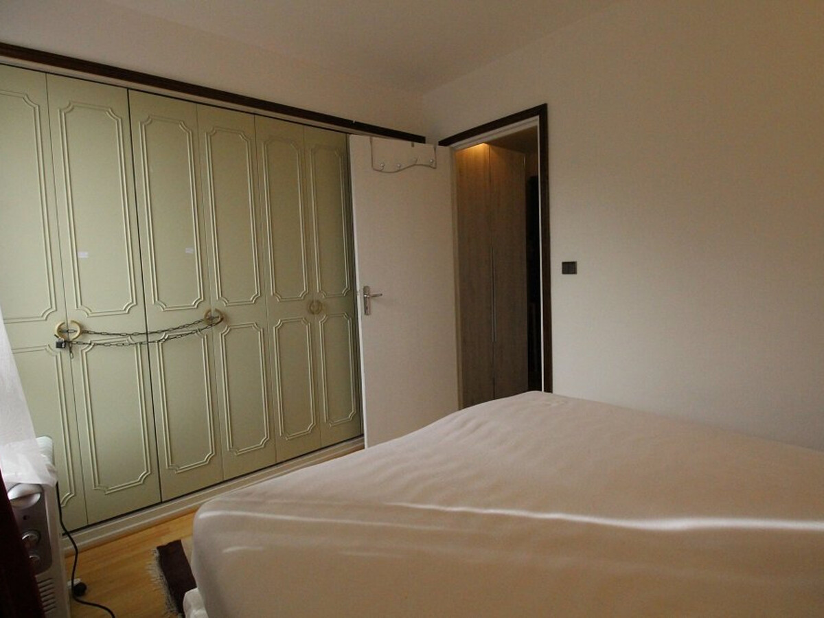 T2 35m² balcon, parking privé, centre Luchon - Photo 9