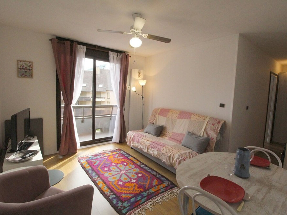 T2 35m² balcon, parking privé, centre Luchon - Photo 10
