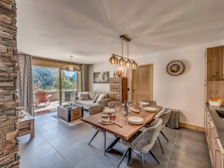 Location appartement à Champagny en Vanoise, Appartement 4* avec spa, wifi, parking, 6-7 pers