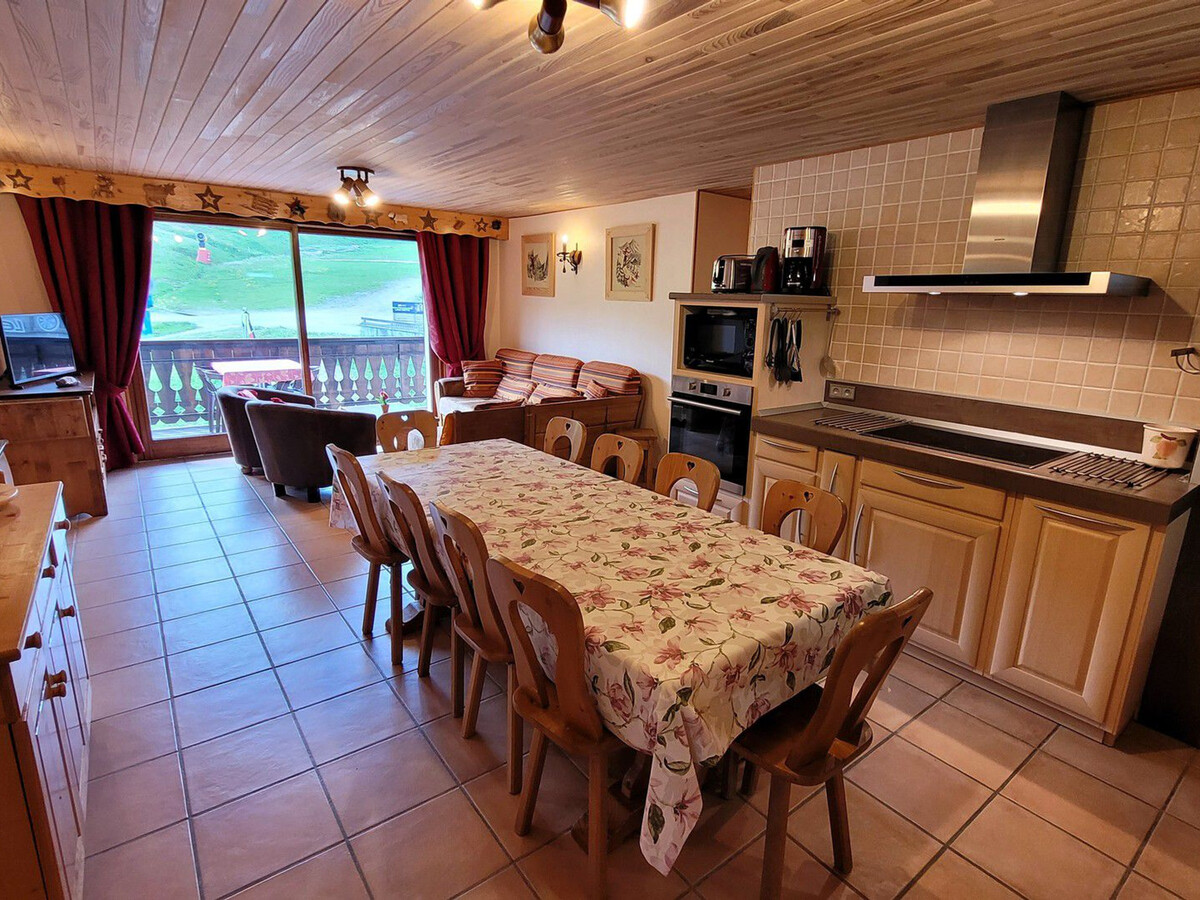 Appartement 10 pers, balcon vue pistes, skis aux pieds aux Gets - Photo 2