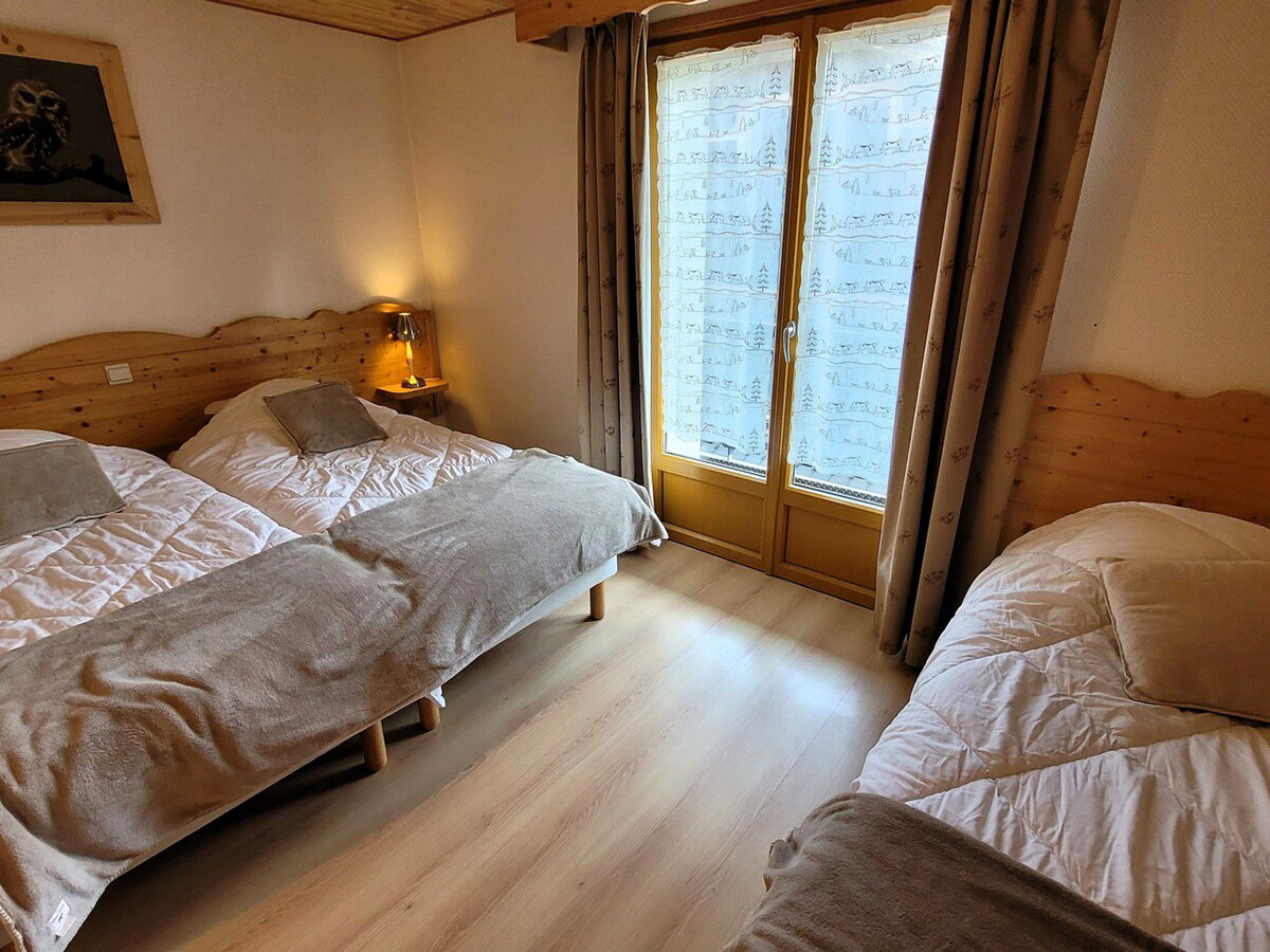 Appartement 10 pers, balcon vue pistes, skis aux pieds aux Gets - Photo 4