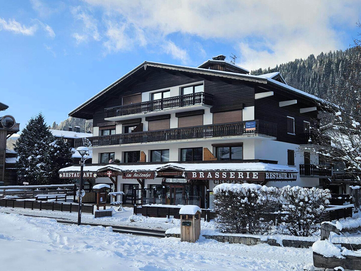 Appartement 10 pers, balcon vue pistes, skis aux pieds aux Gets - Photo 17