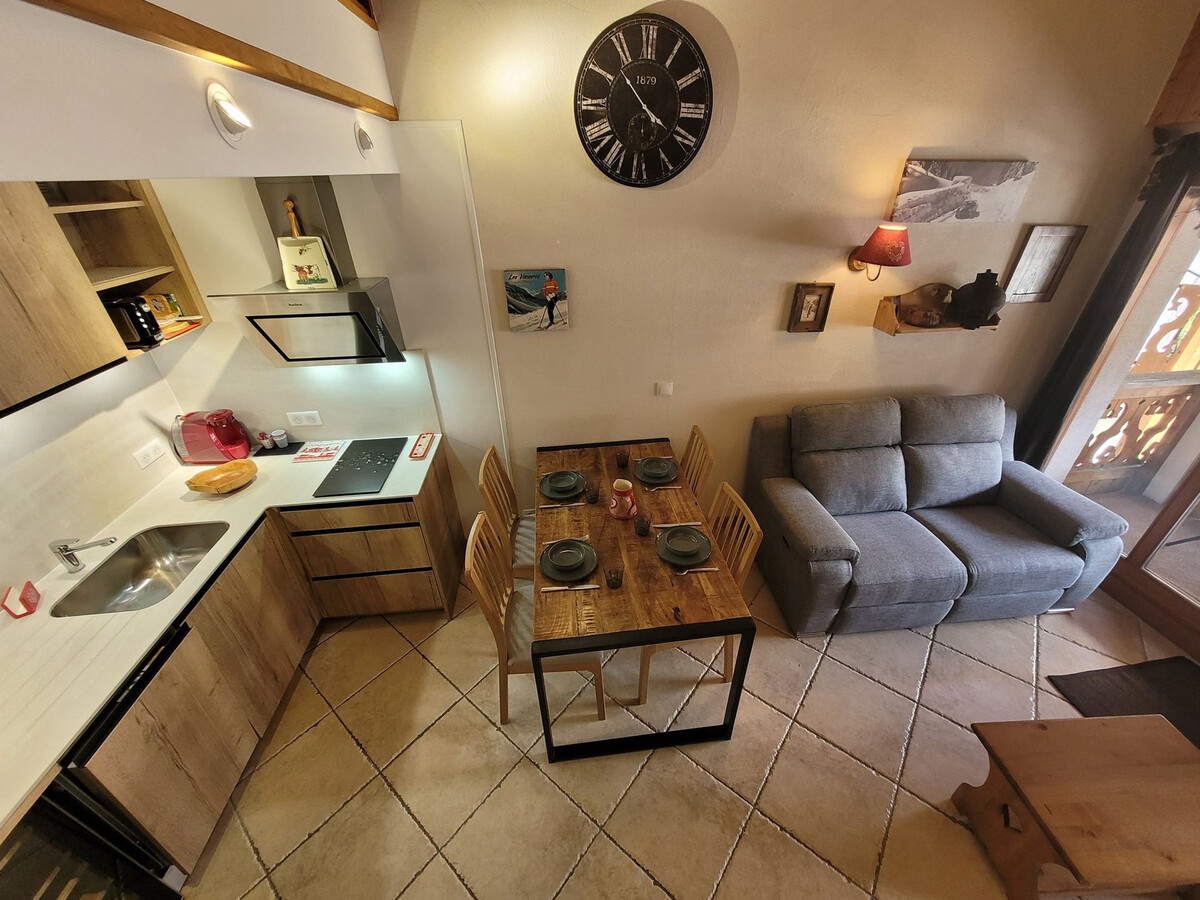 Appartement 2 pièces mezzanine, vue Mont Chéry, parking privé - Photo 13