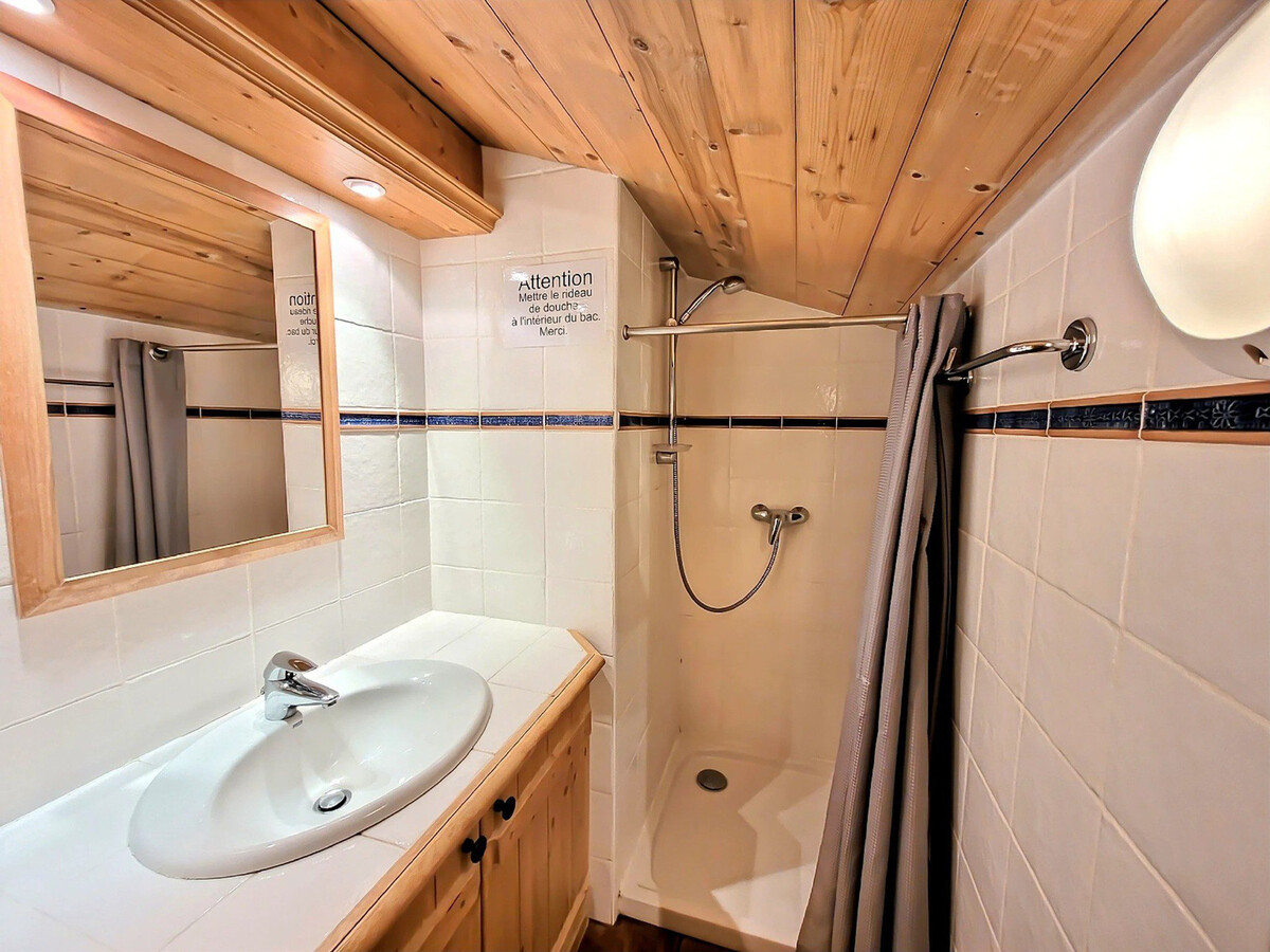 Appart 4 pièces + cabine aux Gets, balcon vue pistes - Photo 14