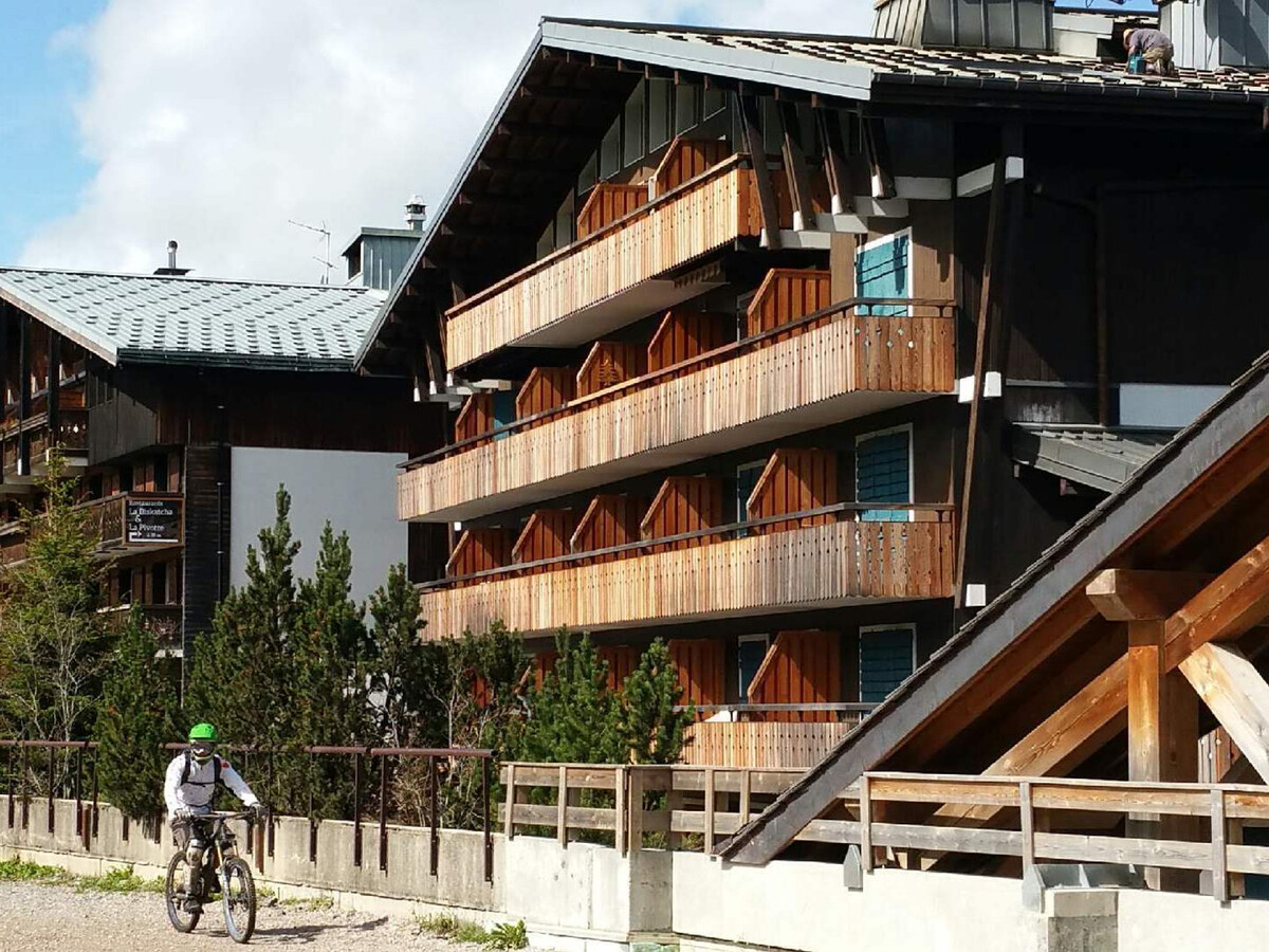 Studio centre Les Gets avec balcon et casier à ski - Photo 11