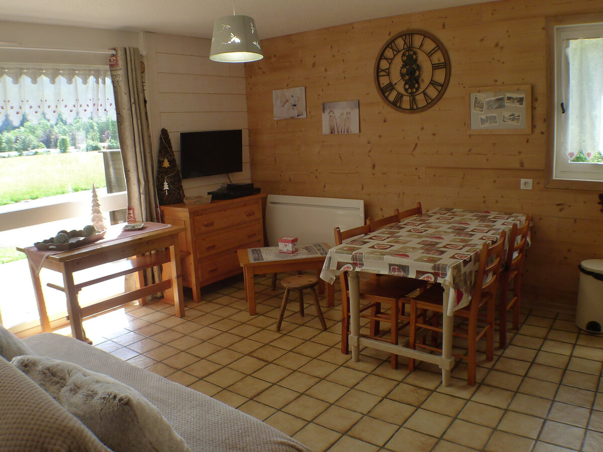 T2 calme à Samoëns, terrasse Sud et parking - Photo 1