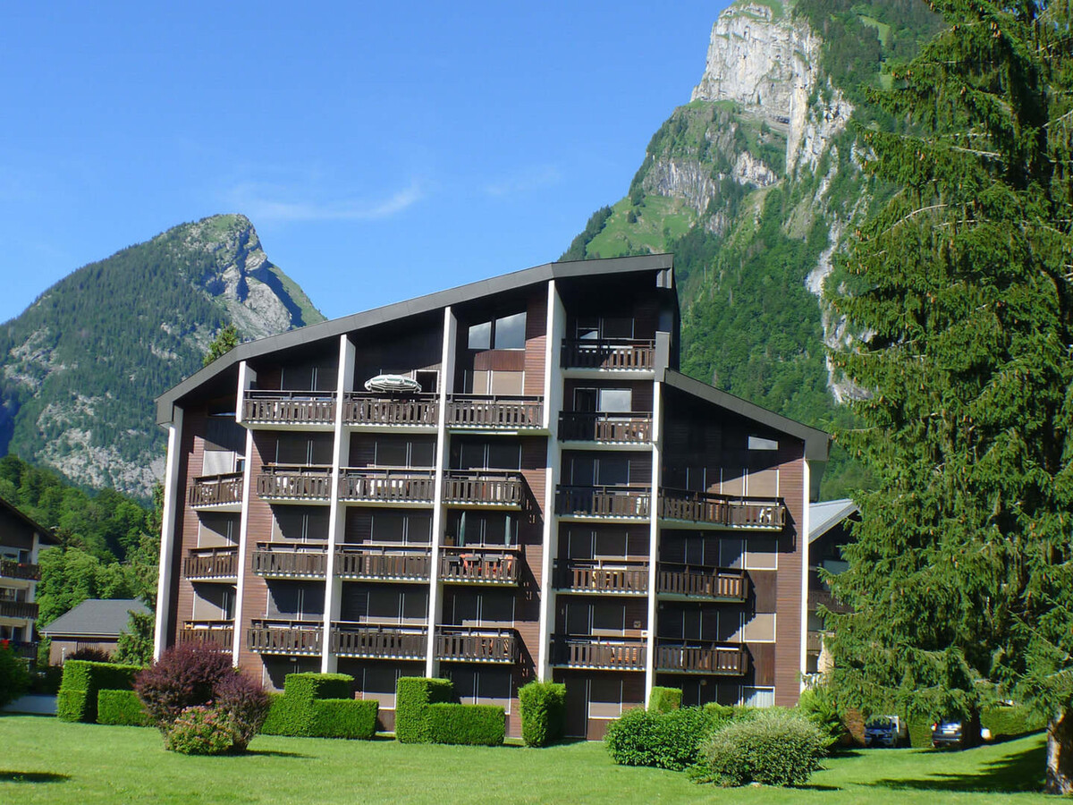 Appartement 2 pièces Samoëns, animaux gratuits, garage et balcon - Photo 12