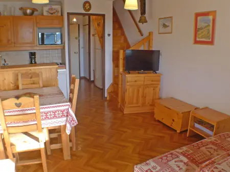 Duplex 33m² avec mezzanine et parking à Samoëns : photo 3