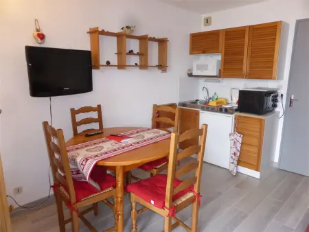 Location appartement à Samoëns, Studio cosy centre village, animaux admis, parking privatif