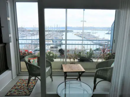 Location appartement à Perros Guirec, Appartement avec loggia et balcon à Perros-Guirec