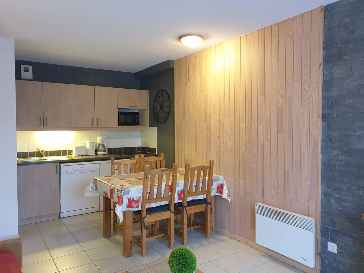 Appartement 4 pers, piscine intérieure, départ ski aux pieds - Photo 1