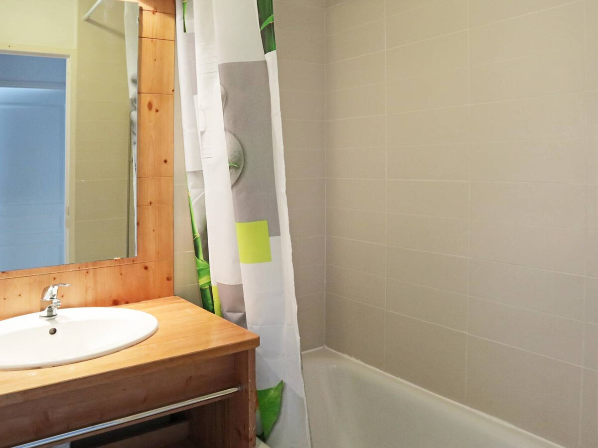 Appartement 4 pers, piscine intérieure, départ ski aux pieds - Photo 5
