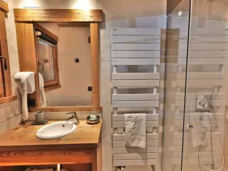 Appart 5 pièces 151m² sauna, hammam, jacuzzi au Grand-Bornand : photo 13