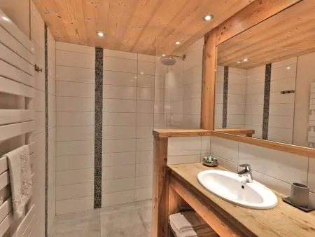Appart 5 pièces 151m² sauna, hammam, jacuzzi au Grand-Bornand : photo 19