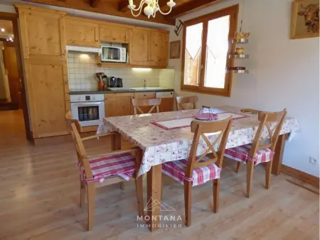 3 pièces + mezzanine 70m² balcon sud, 1km des pistes : photo 4