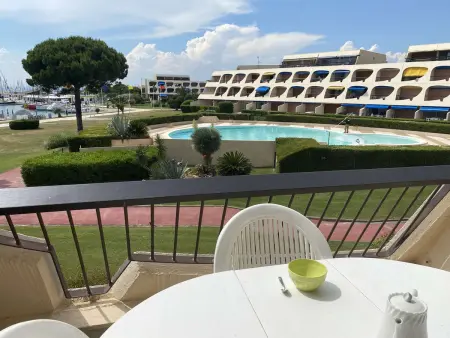 Location appartement à Port Camargue, Studio 4 pers avec piscine et terrasse, Port Camargue