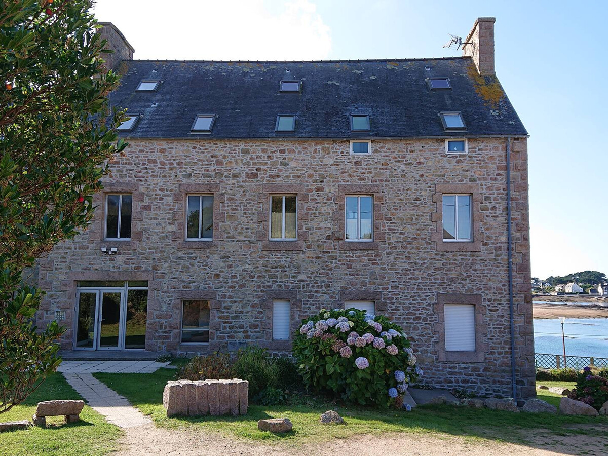 Appartement vue port à Perros-Guirec, WiFi, parking - Photo 2