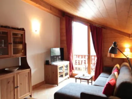 Location appartement à Les Carroz d'Arâches, 4 pièces spacieux bien équipé avec Wi-Fi et parking, au pied du ski bus