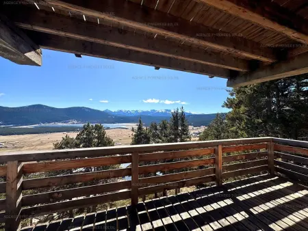 F4 bas de chalet avec terrasse vue lac aux Angles : photo 8