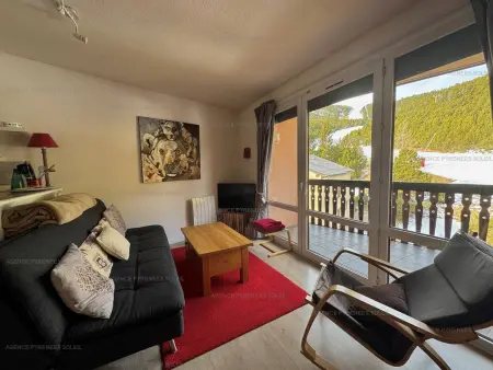 Location appartement à Les Angles, Appartement 2* 6 Couchages au Pied des Pistes avec Balcon et Parking – Les Angles