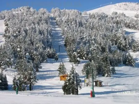 F2 cabine 6 couchages aux Angles, balcon vue pistes : photo 10