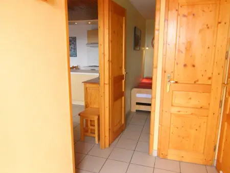 2 pièces balcon Sud, 30 m du télésiège, Vieil Alpe : photo 3