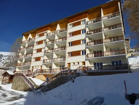 2 pièces balcon Sud, 30 m du télésiège, Vieil Alpe : photo 9