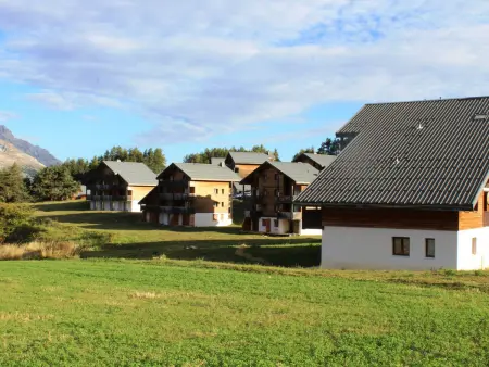 Duplex 8 pers. avec piscine d'été à La Joue du Loup : photo 21