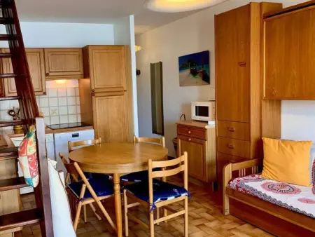Duplex T2 à Mèze, terrasse vue toits près du port : photo 3