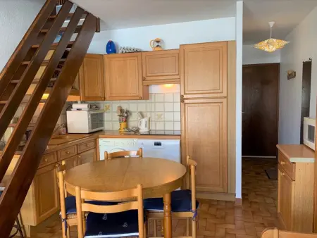 Duplex T2 à Mèze, terrasse vue toits près du port : photo 4