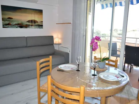 Studio cabine 4 pers à 300m de la plage, clim, parking : photo 2