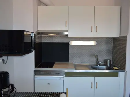 Studio cabine 4 pers à 300m de la plage, clim, parking : photo 6