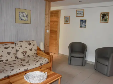Location appartement à Pralognan la Vanoise, Chalet paisible avec terrasse et animaux admis, 4 pers.