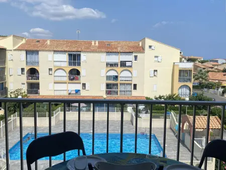 Location appartement à Narbonne, Appartement 2 pièces avec mezzanine, piscine et parking à Narbonne Plage
