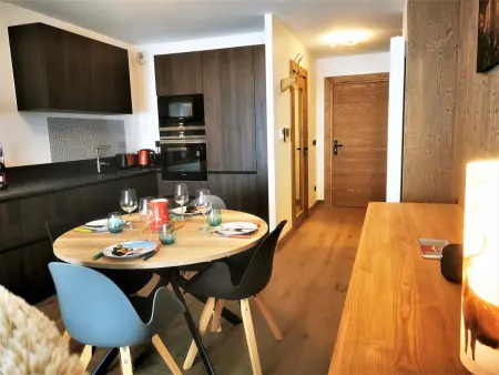 Location appartement à Les Gets, Appartement neuf, agréable, au cœur de Les Gets