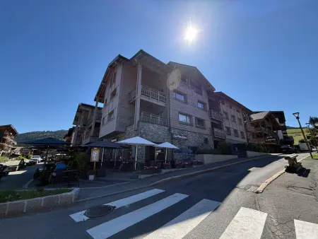 Appartement 52m² centre Les Gets, terrasse et garage : photo 15