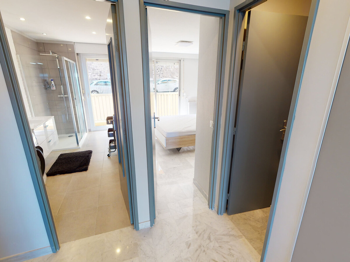 Appartement 2P Menton, terrasse face mer et parking - Photo 6