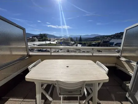 Studio cabine 4 pers aux Angles, balcon vue montagnes : photo 7