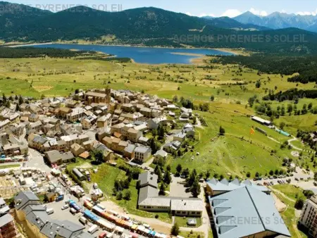 Studio cabine 4 pers aux Angles, balcon vue montagnes : photo 9