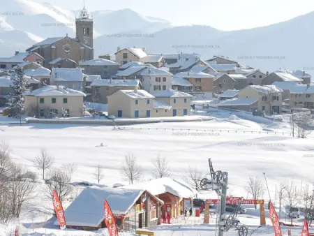 Studio cabine 4 pers aux Angles, balcon vue montagnes : photo 10