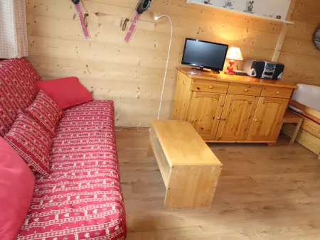 Appartement 2 pièces rénové Avoriaz, balcon vue domaine skiable : photo 3