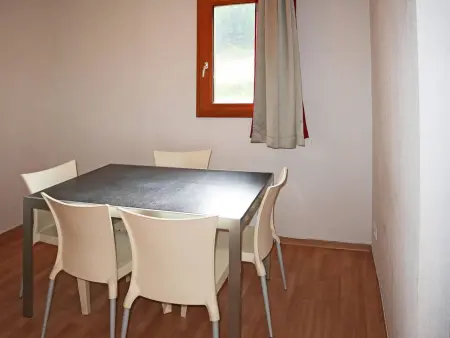 Duplex 8 pers avec piscine intérieure aux Orres : photo 6