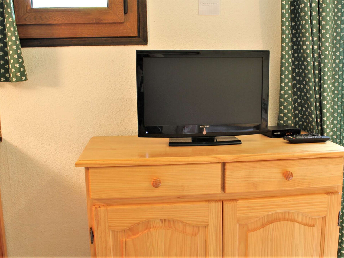 Studio 5 couchages Risoul, balcon sud, casier ski - Photo 4