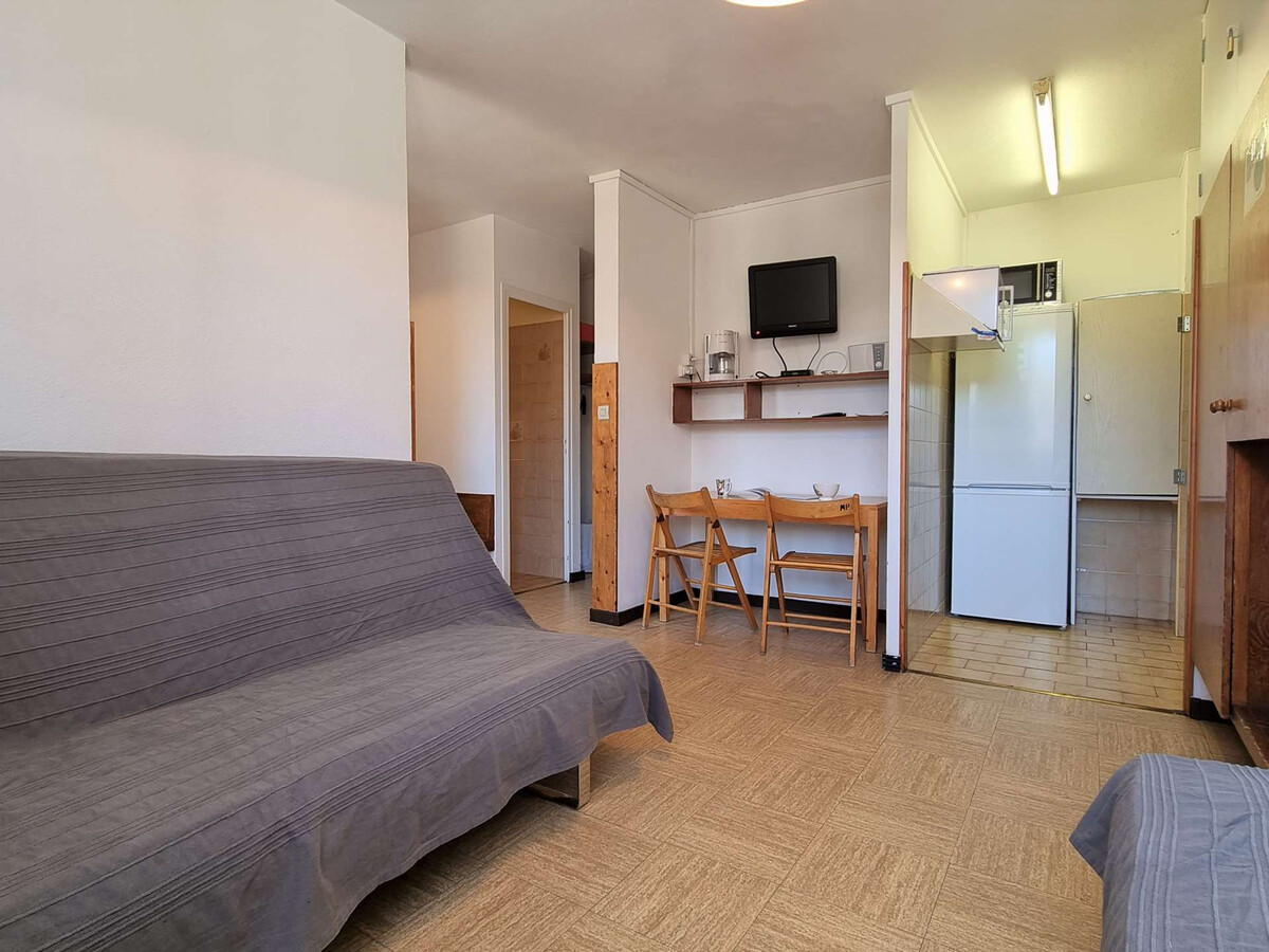 Studio 6 pers. Le Dévoluy, 50m des pistes, parking gratuit - Photo 10