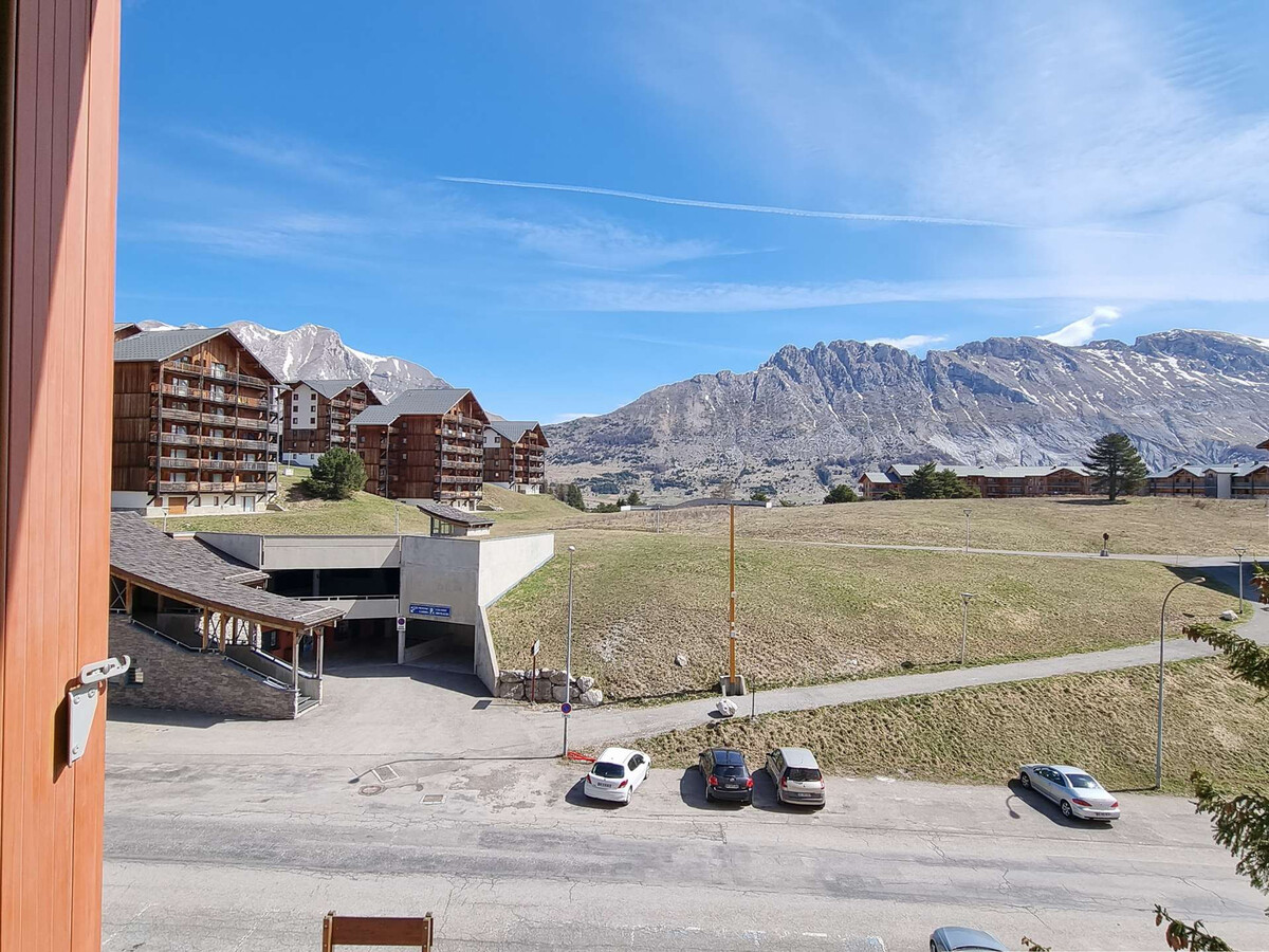 Studio 6 pers. Le Dévoluy, 50m des pistes, parking gratuit - Photo 11