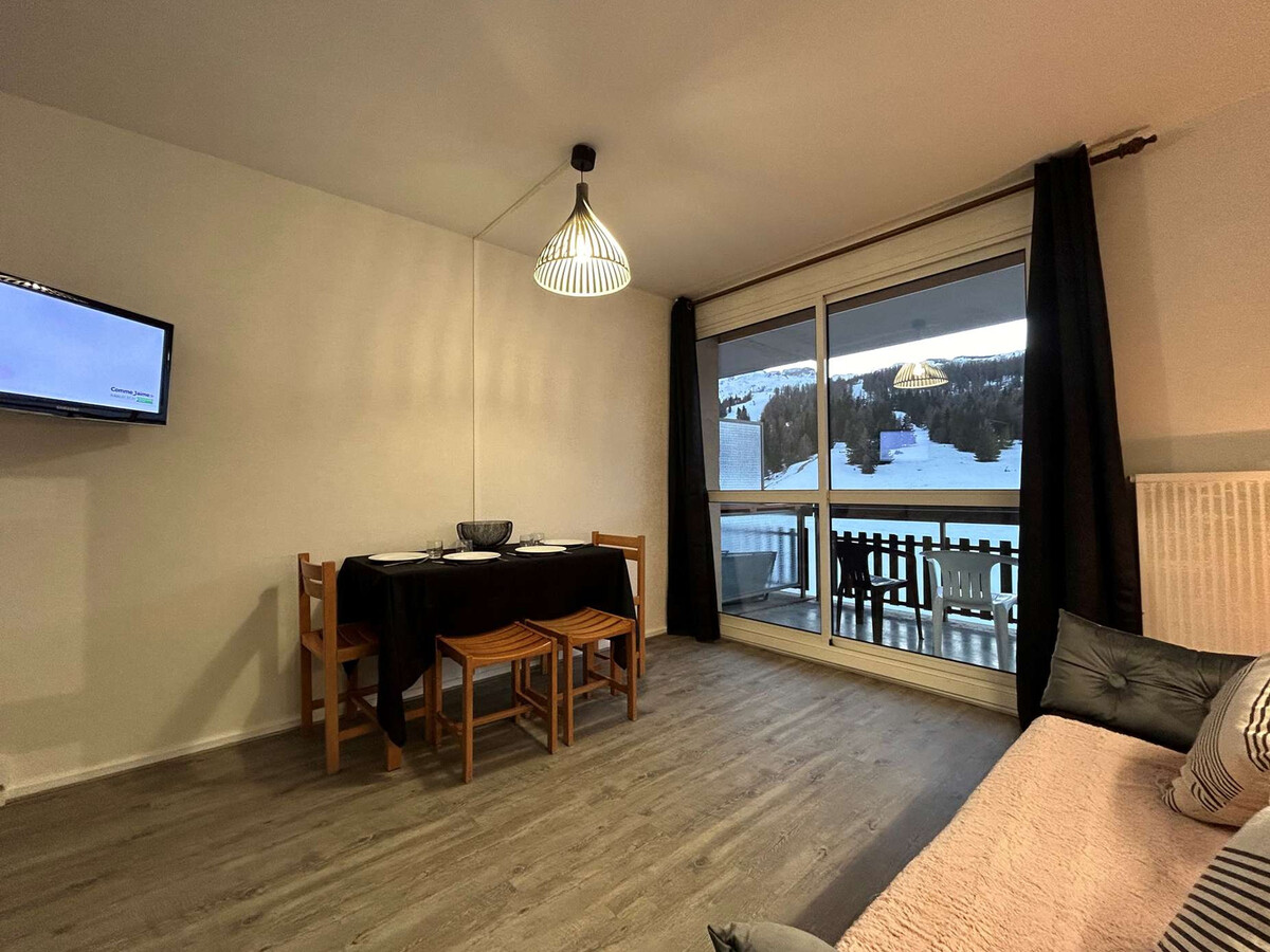 Studio coin nuit avec terrasse Sud-Ouest au Dévoluy - Photo 2