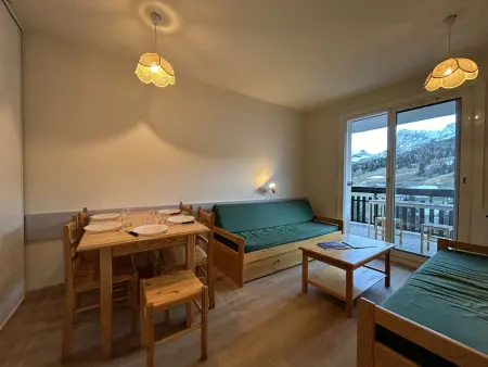 Location appartement à Le Dévoluy, Appartement lumineux 2 pièces, parking gratuit, proche des pistes et commerces - 5 pers, SuperDévoluy