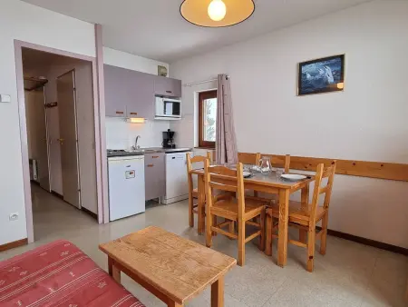 Appartement 6 pers, balcon Sud-Ouest, casier à ski, Le Dévoluy : photo 2